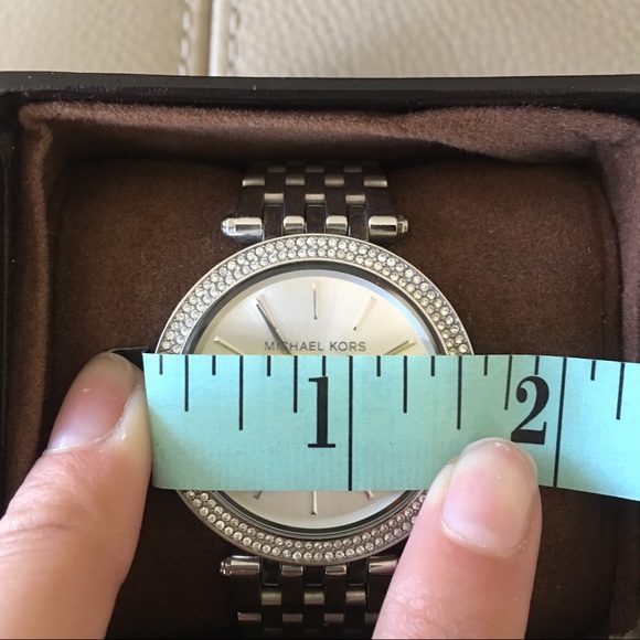 Michael Kors Watch - Picture 7 of 8